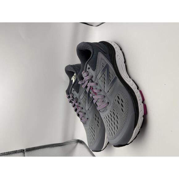 New Balance W840G04 Women's Running Shoes Size 5 Narrow - Picture 4 of 13